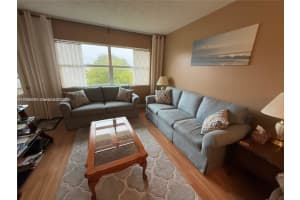 4441 Nw 16th St J308, Lauderhill