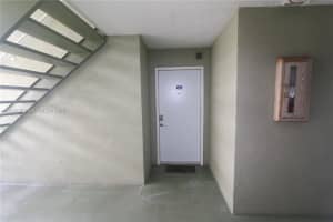 10755 Sw 108th Ave 105 Miami, FL 33176 - Off Market