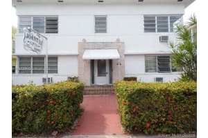 6950 Byron Ave 2 Miami Beach, FL 33141 - MLS#A11933372
