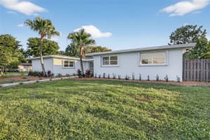 6800 Nw 7th St Plantation, FL 33317 - MLS#A11933386