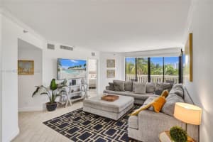 1000 E Island Blvd APT 503, Aventura, FL 33160, - MLS#A11933402