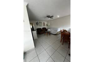 920 Sw 11th Ave 11d Hallandale Beach, FL 33009 - MLS#A11933417