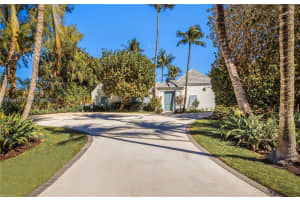 43 N Beach Rd Jupiter, FL 33455 - MLS#A11933451