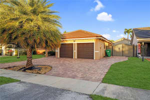 15035 Nw 88th Ct Miami Lakes, FL 33018 - MLS#A11933470