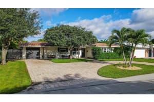 1707 Ne 52nd St, Fort Lauderdale