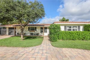 1707 NE 52nd St, Oakland Park, FL 33334, - MLS#A11933500