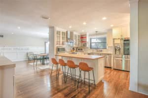 1707 NE 52nd St, Oakland Park, FL 33334, - MLS#A11933500