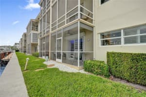 2600 Diana Dr 110 Hallandale Beach, FL 33009 - MLS#A11933600