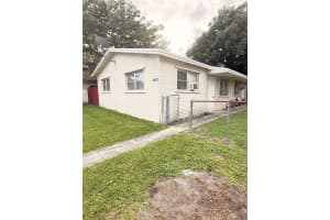 4851 Sw 28th Ter 1 Dania Beach, FL 33312 - MLS#A11933611