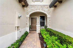 2781 Nw 55th Way Lauderhill, FL 33313 - MLS#A11933642