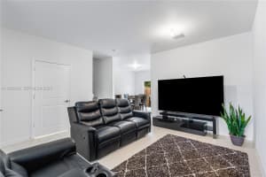 2781 Nw 55th Way Lauderhill, FL 33313 - MLS#A11933642