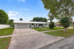 142 Sw 53rd Ave Plantation, FL 33317 - MLS#A11933659