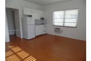 6950 Byron Ave 4 Miami Beach, FL 33141 - MLS#A11933673