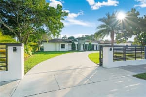 10398 SW 64th St, Miami, FL 33173, - MLS#A11933699