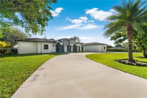 10398 SW 64th St, Miami, FL 33173, - MLS#A11933699