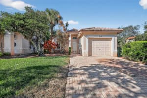 1244 Nw 171st Ave, Pembroke Pines