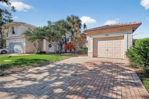 1244 NW 171st Ave, Pembroke Pines, FL 33028, - MLS#A11933718