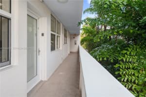 301 Jefferson Ave 2c Miami Beach, FL 33139 - MLS#A11933719