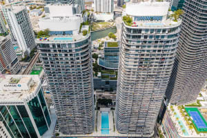 45 SW 9th St Apt 4306, Miami, FL 33130, - MLS#A11933766