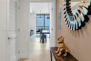 159 Ne 6th St 5016 Miami, FL 33132 - MLS#A11933806