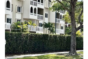 7701 Camino Real A-418, Miami 7701 Camino Real A-418, Miami