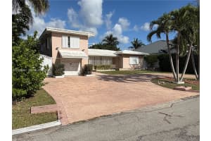 611 Ne 52nd Ter Miami, FL 33137 - MLS#A11933850