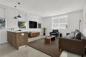 924 Marseille Dr 3 Miami Beach, FL 33141 - MLS#A11933883