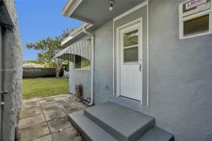 249 SW 4th St #2, Dania Beach, FL 33004, - MLS#A11933907