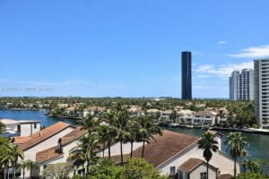 19355 Turnberry Way 5b, Aventura