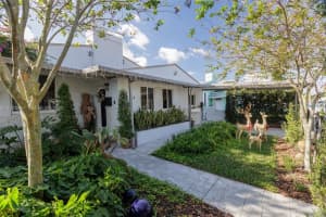 734 Nw 75th St, Miami