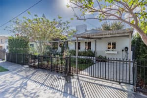 734 NW 75th St, Miami, FL 33150, - MLS#A11933981