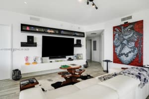 488 NE 18th St #2800, Miami, FL 33132, - MLS#A11933982