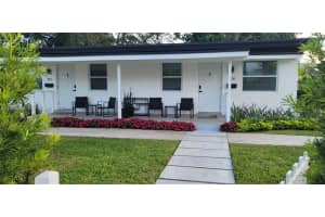 208 Se 4th St 1-2 Hallandale Beach, FL 33009 - MLS#A11933984