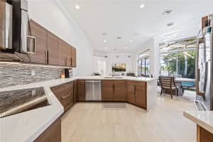 2994 Oakbrook Dr, Weston, FL 33332, - MLS#A11933990