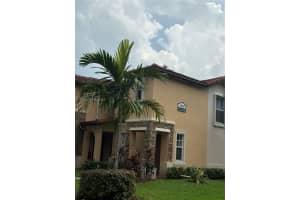 3390 Ne 13th Cir Dr 112-19 Homestead, FL 33033 - MLS#A11934016