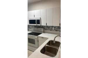 3390 Ne 13th Cir Dr 112-19 Homestead, FL 33033 - MLS#A11934016