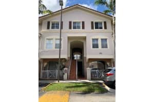 8826 W Flagler St APT 204, Miami, FL 33174, - MLS#A11934033