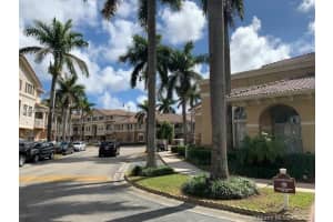 8826 W Flagler St APT 204, Miami, FL 33174, - MLS#A11934033