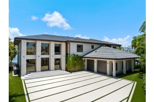 3209 Ne 169th St North Miami Beach, FL 33160 - MLS#A11934041