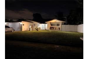 661 Sw 67th Ave, Pembroke Pines