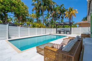 1045 Hollywood Blvd, Hollywood, FL 33019, - MLS#A11934052