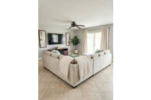 8951 W Sunrise Blvd, Plantation, FL 33322, - MLS#A11934068