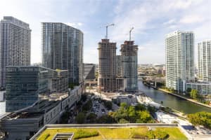 68 SE 6th St Apt 2006, Miami, FL 33131, - MLS#A11934075