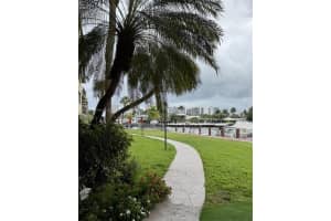 301 Golden Isles Dr 112 Hallandale Beach, FL 33009 - MLS#A11934085