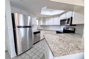 B, 8255 Lake Dr APT 506, Doral, FL 33166, - MLS#A11934090