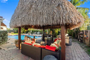 15450 Sw 157th Ter Miami, FL 33187 - MLS#A11934098