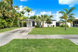 51 Ne 56th Ct, Oakland Park