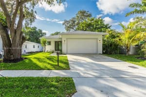 241 Sw 4th St, Dania Beach