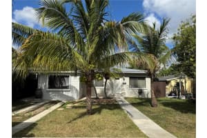 919 Ne 13th St, Homestead