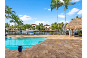 624 Palm Dr Hallandale Beach, FL 33009 - MLS#A11934123